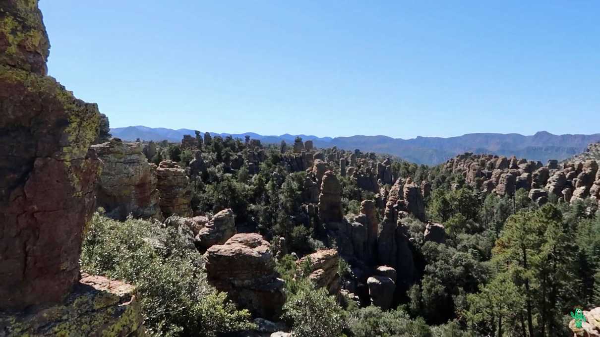 A view from off the Heart of Rocks loop trail